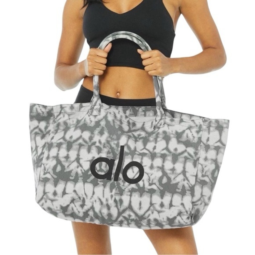 ALO Yoga Tie Dye Tote Bag
